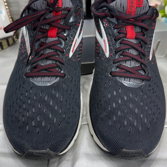(R5) Brooks Men's Glycerin 17 Running Shoes, Size 11.5D, Black/Red - Picture 4 of 16